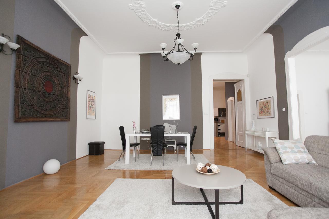 Royal Center Apartment بودابست المظهر الخارجي الصورة