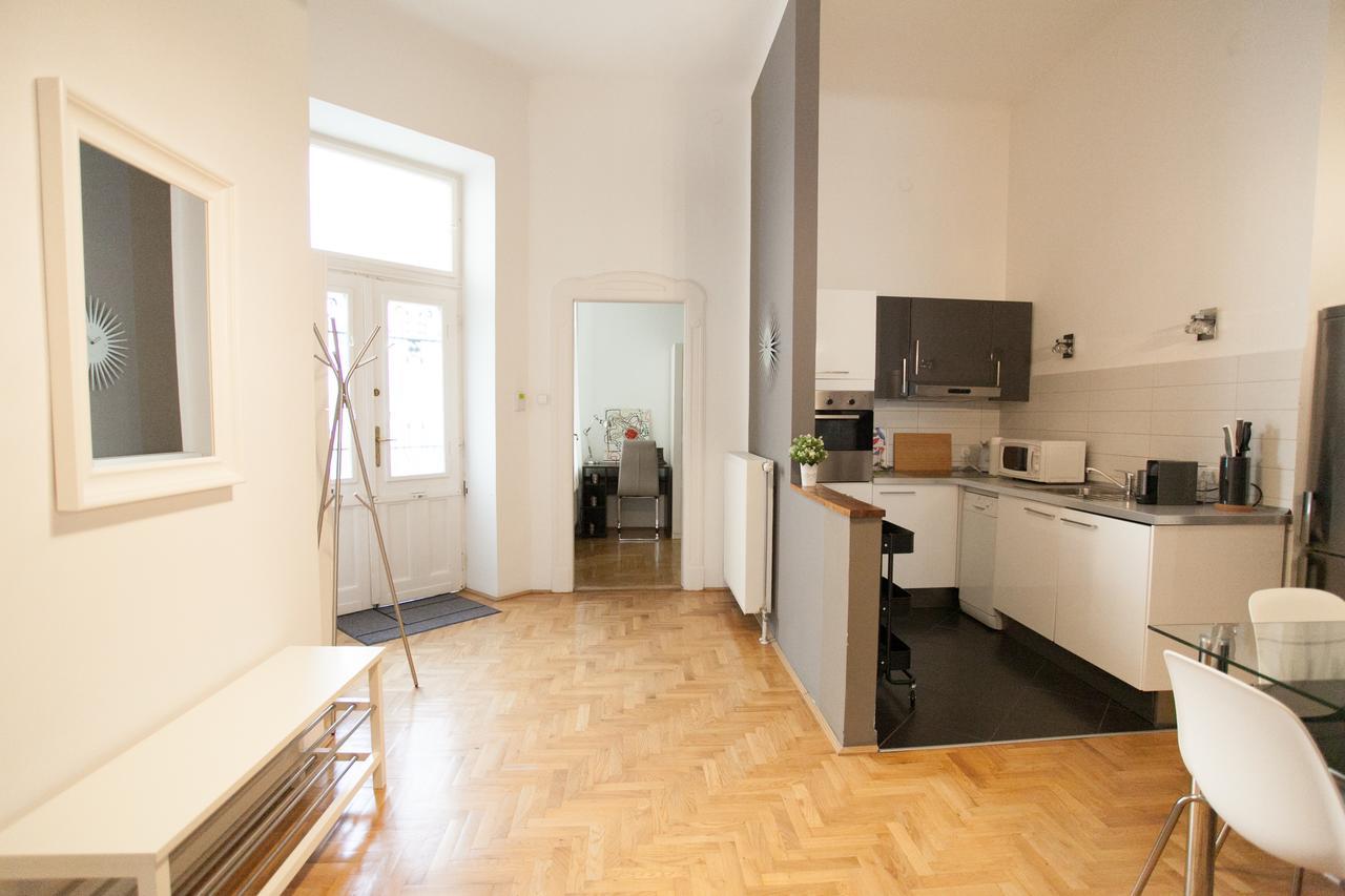 Royal Center Apartment بودابست المظهر الخارجي الصورة